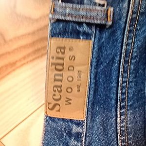 Scandia Woods Blue Jeans